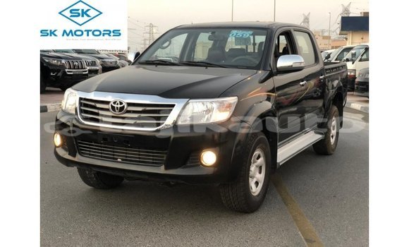 Buy Import Toyota Hilux Black Car in Import - Dubai in Dushanbe