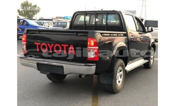 Buy Import Toyota Hilux Black Car in Import - Dubai in Dushanbe Buy Import Toyota Hilux Black Car in Import - Dubai in Dushanbe