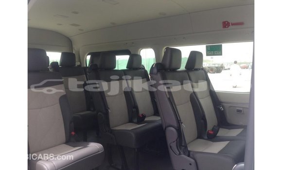 Buy Import Toyota Hiace White Car in Import - Dubai in Dushanbe Buy Import Toyota Hiace White Car in Import - Dubai in Dushanbe