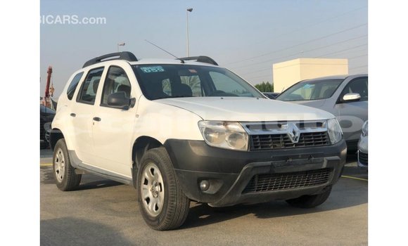 Buy Import Renault Duster White Car in Import - Dubai in Dushanbe Buy Import Renault Duster White Car in Import - Dubai in Dushanbe