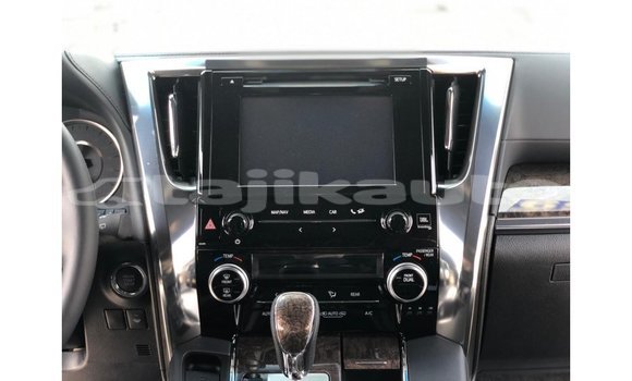 Buy Import Toyota Alphard White Car in Import - Dubai in Dushanbe Buy Import Toyota Alphard White Car in Import - Dubai in Dushanbe