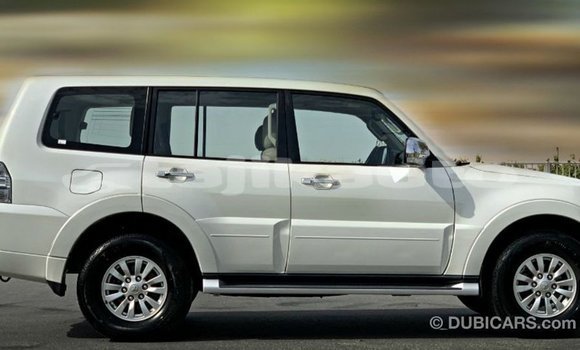 Buy Import Mitsubishi Pajero White Car in Import - Dubai in Dushanbe Buy Import Mitsubishi Pajero White Car in Import - Dubai in Dushanbe