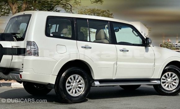 Buy Import Mitsubishi Pajero White Car in Import - Dubai in Dushanbe Buy Import Mitsubishi Pajero White Car in Import - Dubai in Dushanbe