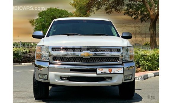 Buy Import Chevrolet Silverado White Car in Import - Dubai in Dushanbe Buy Import Chevrolet Silverado White Car in Import - Dubai in Dushanbe