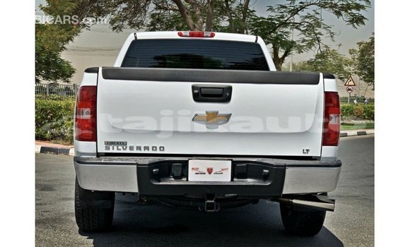 Buy Import Chevrolet Silverado White Car in Import - Dubai in Dushanbe Buy Import Chevrolet Silverado White Car in Import - Dubai in Dushanbe