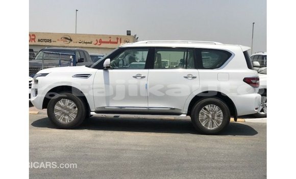 Buy Import Nissan Patrol White Car in Import - Dubai in Dushanbe Buy Import Nissan Patrol White Car in Import - Dubai in Dushanbe