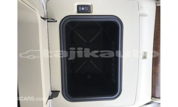 Buy Import Nissan Patrol White Car in Import - Dubai in Dushanbe Buy Import Nissan Patrol White Car in Import - Dubai in Dushanbe