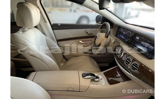 Buy Import Mercedes-Benz 190 Black Car in Import - Dubai in Dushanbe Buy Import Mercedes-Benz 190 Black Car in Import - Dubai in Dushanbe