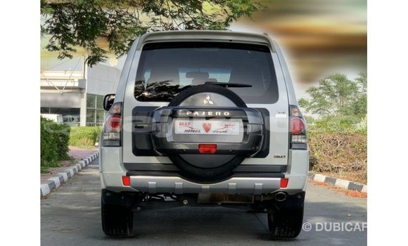 Buy Import Mitsubishi Pajero White Car in Import - Dubai in Dushanbe Buy Import Mitsubishi Pajero White Car in Import - Dubai in Dushanbe