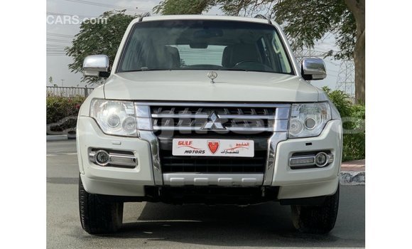 Buy Import Mitsubishi Pajero White Car in Import - Dubai in Dushanbe Buy Import Mitsubishi Pajero White Car in Import - Dubai in Dushanbe