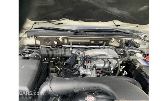Buy Import Mitsubishi Pajero White Car in Import - Dubai in Dushanbe Buy Import Mitsubishi Pajero White Car in Import - Dubai in Dushanbe