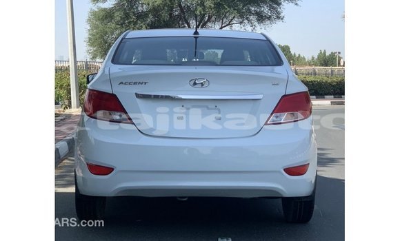 Buy Import Hyundai Accent White Car in Import - Dubai in Dushanbe Buy Import Hyundai Accent White Car in Import - Dubai in Dushanbe