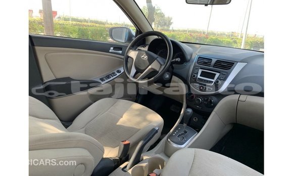 Buy Import Hyundai Accent White Car in Import - Dubai in Dushanbe Buy Import Hyundai Accent White Car in Import - Dubai in Dushanbe