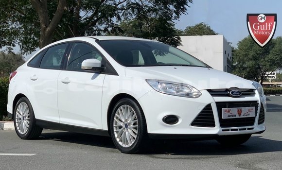 Buy Import Ford Focus White Car in Import - Dubai in Dushanbe