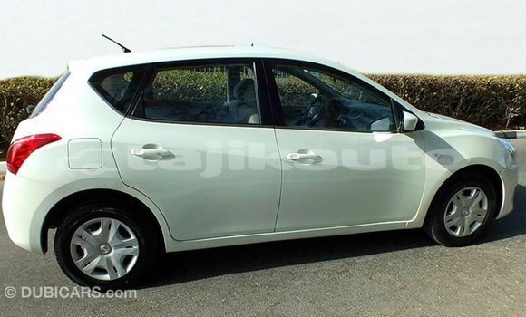 Buy Import Nissan Tiida White Car in Import - Dubai in Dushanbe Buy Import Nissan Tiida White Car in Import - Dubai in Dushanbe