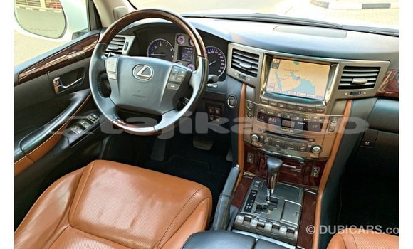 Buy Import Lexus LX White Car in Import - Dubai in Dushanbe Buy Import Lexus LX White Car in Import - Dubai in Dushanbe