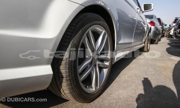 Buy Import Mercedes-Benz 200 White Car in Import - Dubai in Dushanbe Buy Import Mercedes-Benz 200 White Car in Import - Dubai in Dushanbe