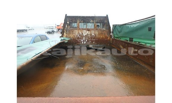 Buy Import Nissan 350Z Brown Car in Import - Dubai in Dushanbe Buy Import Nissan 350Z Brown Car in Import - Dubai in Dushanbe