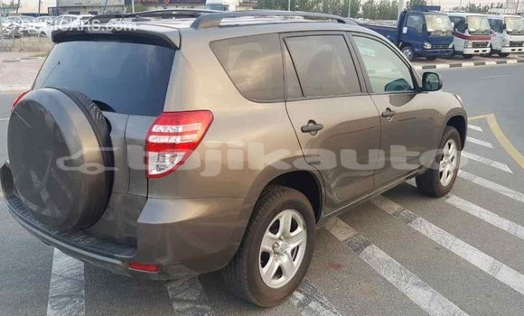 Buy Import Toyota 4Runner Brown Car in Import - Dubai in Dushanbe Buy Import Toyota 4Runner Brown Car in Import - Dubai in Dushanbe