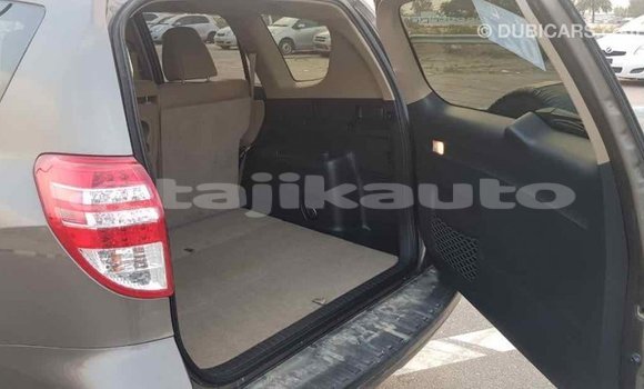 Buy Import Toyota 4Runner Brown Car in Import - Dubai in Dushanbe Buy Import Toyota 4Runner Brown Car in Import - Dubai in Dushanbe