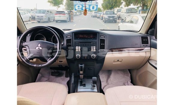 Buy Import Mitsubishi Pajero White Car in Import - Dubai in Dushanbe Buy Import Mitsubishi Pajero White Car in Import - Dubai in Dushanbe