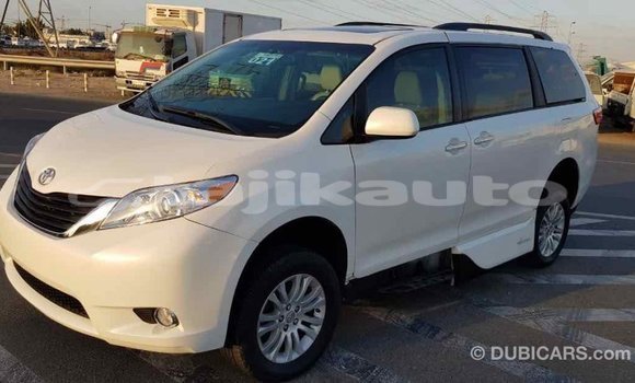 Buy Import Toyota Sienna White Car in Import - Dubai in Dushanbe Buy Import Toyota Sienna White Car in Import - Dubai in Dushanbe