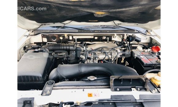 Buy Import Mitsubishi Pajero White Car in Import - Dubai in Dushanbe Buy Import Mitsubishi Pajero White Car in Import - Dubai in Dushanbe