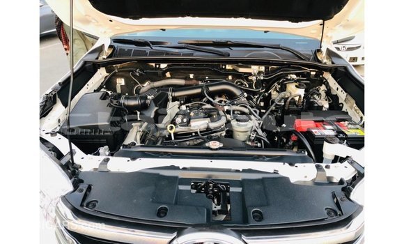 Buy Import Toyota Hilux White Car in Import - Dubai in Dushanbe Buy Import Toyota Hilux White Car in Import - Dubai in Dushanbe