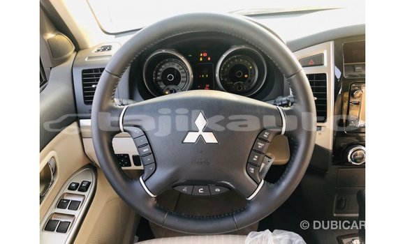 Buy Import Mitsubishi Pajero Black Car in Import - Dubai in Dushanbe Buy Import Mitsubishi Pajero Black Car in Import - Dubai in Dushanbe