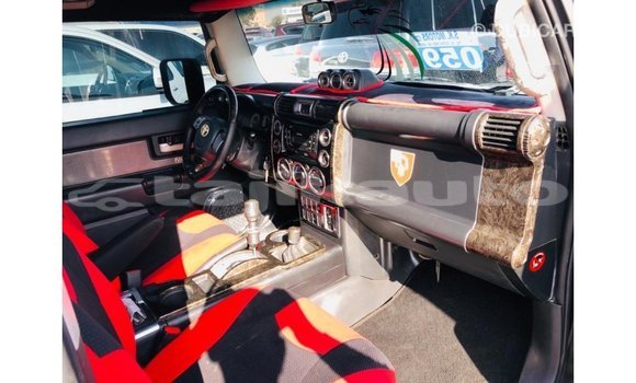 Buy Import Toyota FJ Cruiser Black Car in Import - Dubai in Dushanbe Buy Import Toyota FJ Cruiser Black Car in Import - Dubai in Dushanbe