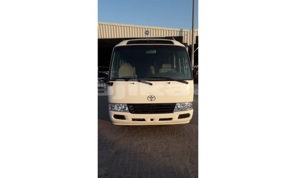 Buy Import Toyota Coaster White Car in Import - Dubai in Dushanbe