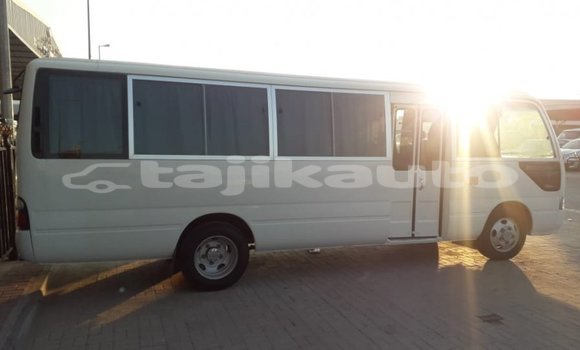 Buy Import Toyota Coaster White Car in Import - Dubai in Dushanbe Buy Import Toyota Coaster White Car in Import - Dubai in Dushanbe