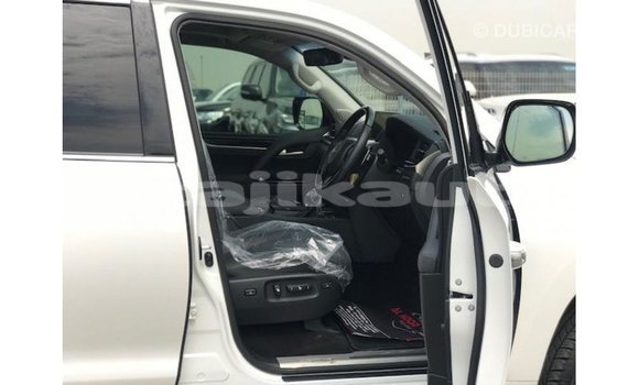 Buy Import Lexus LX White Car in Import - Dubai in Dushanbe Buy Import Lexus LX White Car in Import - Dubai in Dushanbe
