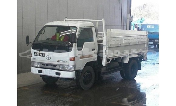 Buy Import Toyota Dyna White Car in Import - Dubai in Dushanbe Buy Import Toyota Dyna White Car in Import - Dubai in Dushanbe