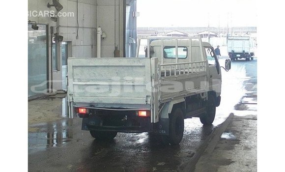 Buy Import Toyota Dyna White Car in Import - Dubai in Dushanbe Buy Import Toyota Dyna White Car in Import - Dubai in Dushanbe