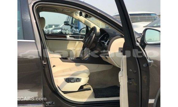 Buy Import Volkswagen Touareg Brown Car in Import - Dubai in Dushanbe Buy Import Volkswagen Touareg Brown Car in Import - Dubai in Dushanbe