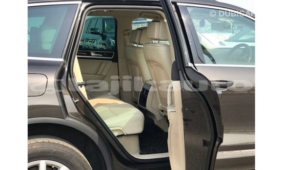 Buy Import Volkswagen Touareg Brown Car in Import - Dubai in Dushanbe Buy Import Volkswagen Touareg Brown Car in Import - Dubai in Dushanbe