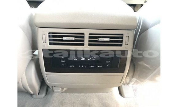 Buy Import Toyota Land Cruiser White Car in Import - Dubai in Dushanbe Buy Import Toyota Land Cruiser White Car in Import - Dubai in Dushanbe