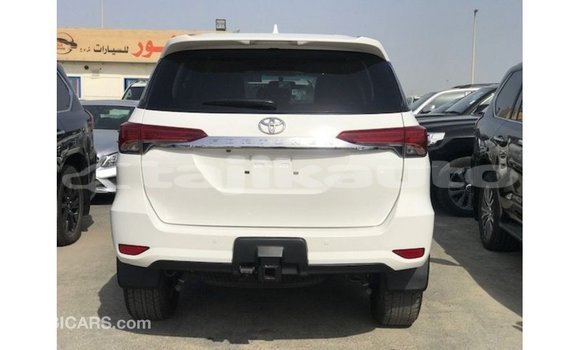 Buy Import Toyota Fortuner White Car in Import - Dubai in Dushanbe Buy Import Toyota Fortuner White Car in Import - Dubai in Dushanbe