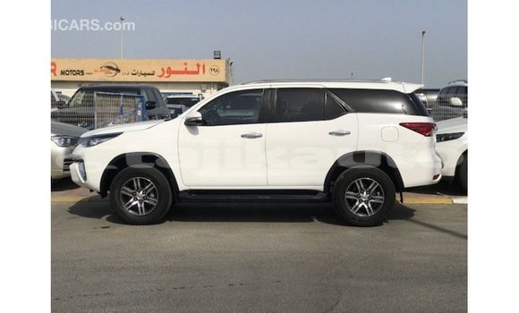 Buy Import Toyota Fortuner White Car in Import - Dubai in Dushanbe Buy Import Toyota Fortuner White Car in Import - Dubai in Dushanbe