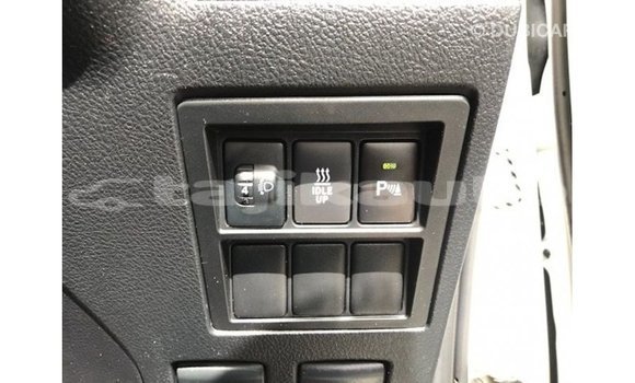 Buy Import Toyota Fortuner White Car in Import - Dubai in Dushanbe Buy Import Toyota Fortuner White Car in Import - Dubai in Dushanbe