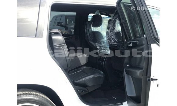 Buy Import Mercedes-Benz 190 White Car in Import - Dubai in Dushanbe Buy Import Mercedes-Benz 190 White Car in Import - Dubai in Dushanbe