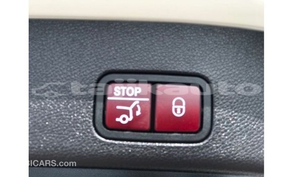 Buy Import Mercedes-Benz 190 White Car in Import - Dubai in Dushanbe Buy Import Mercedes-Benz 190 White Car in Import - Dubai in Dushanbe