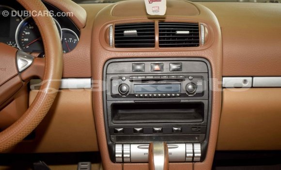 Buy Import Porsche Cayenne Green Car in Import - Dubai in Dushanbe Buy Import Porsche Cayenne Green Car in Import - Dubai in Dushanbe