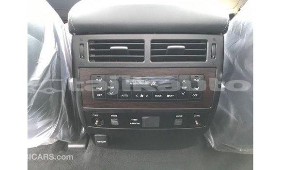 Buy Import Toyota Land Cruiser Other Car in Import - Dubai in Dushanbe Buy Import Toyota Land Cruiser Other Car in Import - Dubai in Dushanbe