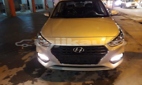 Buy Used Hyundai Solaris Silver Car in Dushanbe in Dushanbe Buy Used Hyundai Solaris Silver Car in Dushanbe in Dushanbe