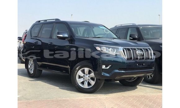 Buy Import Toyota Prado Blue Car in Import - Dubai in Dushanbe