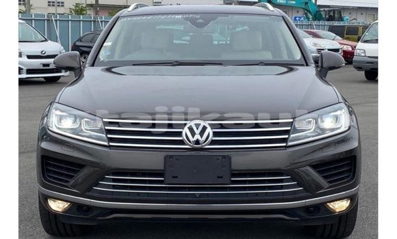 Buy Import Volkswagen Touareg Other Car in Import - Dubai in Dushanbe