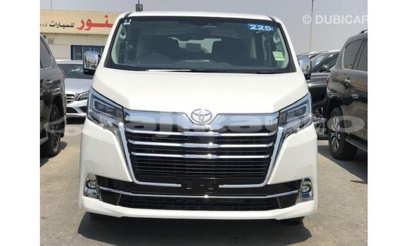 Buy Import Toyota Granvia White Car in Import - Dubai in Dushanbe Buy Import Toyota Granvia White Car in Import - Dubai in Dushanbe