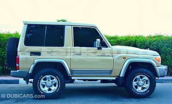 Buy Import Toyota Land Cruiser Beige Car in Import - Dubai in Dushanbe Buy Import Toyota Land Cruiser Beige Car in Import - Dubai in Dushanbe